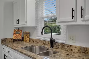 67 Plantation Rd, Oxford, MA 01540 - Photo 8