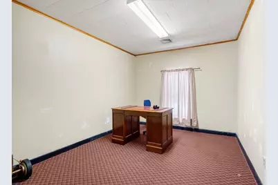 437 Main St, Southbridge, MA 01550 - Photo 22
