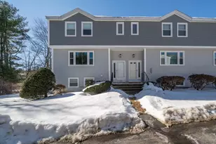 27 Villa Roma Dr, Tewksbury, MA 01876 - Photo 2