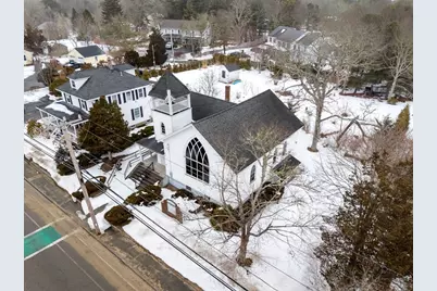 391 Onset Ave, Wareham, MA 02538 - Photo 1