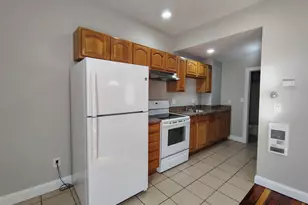 122 Boston St, Salem, MA 01970 - Photo 6