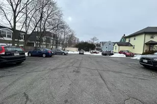 114 Willard St, Quincy, MA 02169 - Photo 12