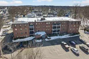 5 Washington St, Reading, MA 01867 - Photo 16