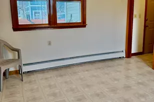 43 Aborn St, Peabody, MA 01960 - Photo 4