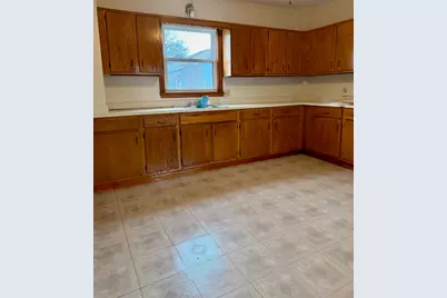 43 Aborn St #1, Peabody, MA 01960 - Photo 1