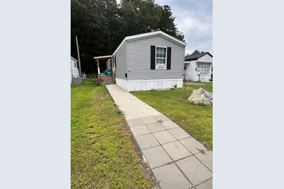 32 Ethel Ave, Marlborough, MA 01752 - Photo 1