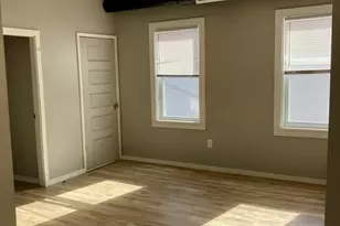 49 Linden St, Fall River, MA 02720 - Photo 4