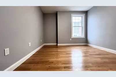 585 Washington St #202, Quincy, MA 02169 - Photo 10