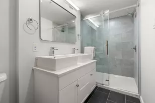 602 Canterbury, Boston, MA 02131 - Photo 8