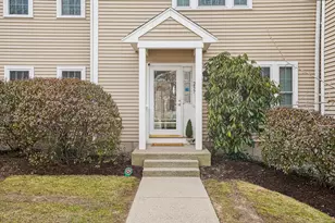 257 Allerton Commons Ln, Braintree, MA 02184 - Photo 2