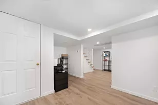 19 Evergreen St, Medway, MA 02053 - Photo 22