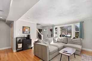 19 Evergreen St, Medway, MA 02053 - Photo 10