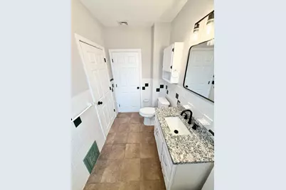 18 Salina Rd #3, Boston, MA 02124 - Photo 4