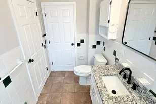 18 Salina Rd, Boston, MA 02124 - Photo 4