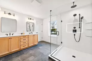 6 Callahan Dr, Woburn, MA 01801 - Photo 4