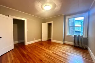 589 Pleasant St, Holyoke, MA 01040 - Photo 14