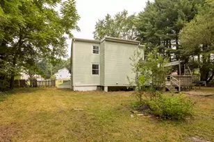 101 Pine Grove Ave, Bellingham, MA 02019 - Photo 10