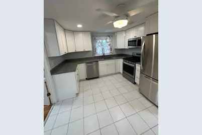 67 Algonquin St, Wareham, MA 02532 - Photo 6