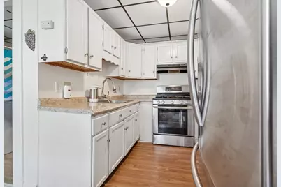 100 Bailey St #3, Lawrence, MA 01843 - Photo 8