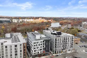 40 Soldiers Field Pl, Boston, MA 02135 - Photo 14