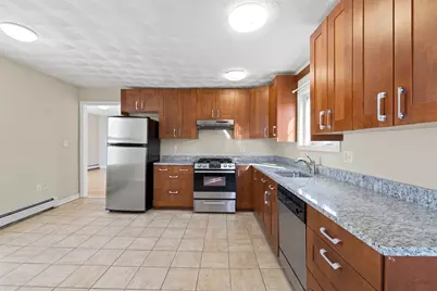 88 Pearl St #2, Somerville, MA 02145 - Photo 4