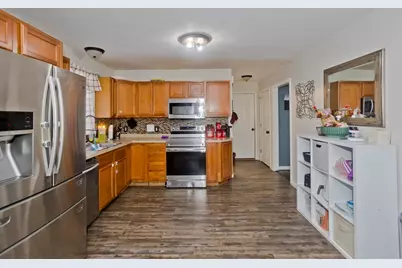 44 Naismith St, Springfield, MA 01104 - Photo 14