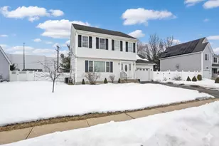 44 Naismith St, Springfield, MA 01104 - Photo 4