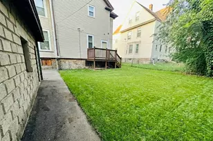 34 Bradlee St, Boston, MA 02124 - Photo 24