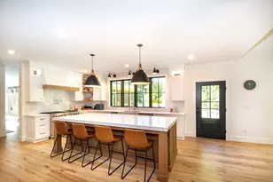 453 Clapp Rd, Scituate, MA 02066 - Photo 4