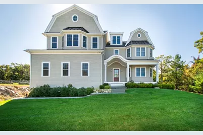 455 Clapp Rd, Scituate, MA 02066 - Photo 2