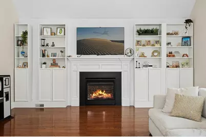 82 Pleasant Street #82, Medfield, MA 02052 - Photo 14