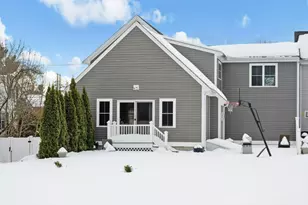 82 Pleasant St, Medfield, MA 02052 - Photo 38