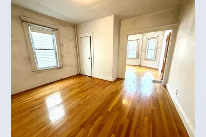 8 Berkeley St #1, Watertown, MA 02472 - Photo 6