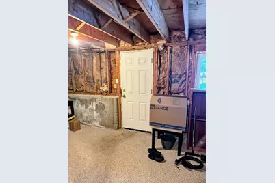 34 Crescent St #34, Northbridge, MA 01588 - Photo 28