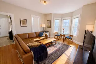 16 Lincoln St, Somerville, MA 02145 - Photo 4