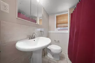 10 Bigelow St, Quincy, MA 02169 - Photo 8