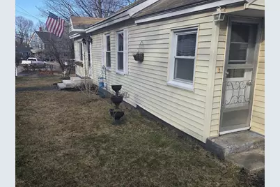 242 Pleasant Street, Leominster, MA 01453 - Photo 4
