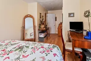 242 Pleasant St, Leominster, MA 01453 - Photo 20