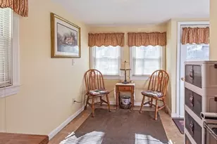 242 Pleasant St, Leominster, MA 01453 - Photo 14