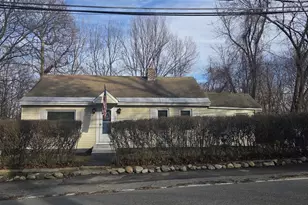 242 Pleasant St, Leominster, MA 01453 - Photo 2
