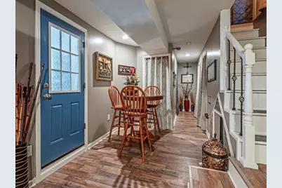 242 Pleasant Street, Leominster, MA 01453 - Photo 12