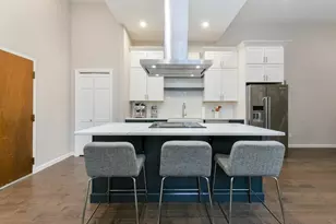 743 E 4th St, Boston, MA 02127 - Photo 2