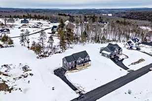 44 Balsam Hl Rd, Ludlow, MA 01056 - Photo 4