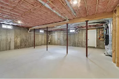 20 Mt Pleasant St, Dracut, MA 01826 - Photo 34