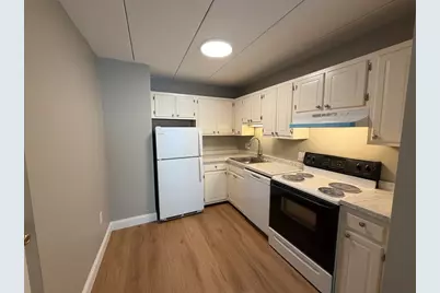 4 Hawes St #13, Revere, MA 02151 - Photo 2