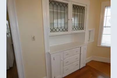 58 Monument St #2, Medford, MA 02155 - Photo 8