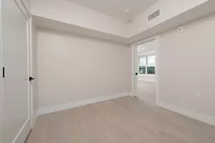 425 Border St, Boston, MA 02128 - Photo 8