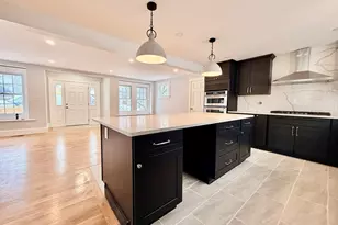 281 Elmwood Ave, Quincy, MA 02169 - Photo 12