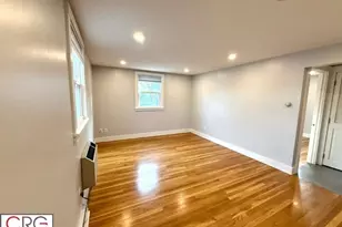 45 North Emerson St, Wakefield, MA 01880 - Photo 6