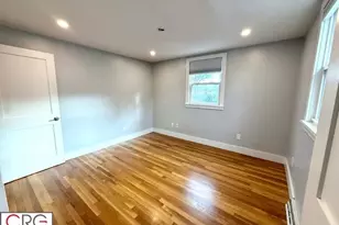 45 North Emerson St, Wakefield, MA 01880 - Photo 10